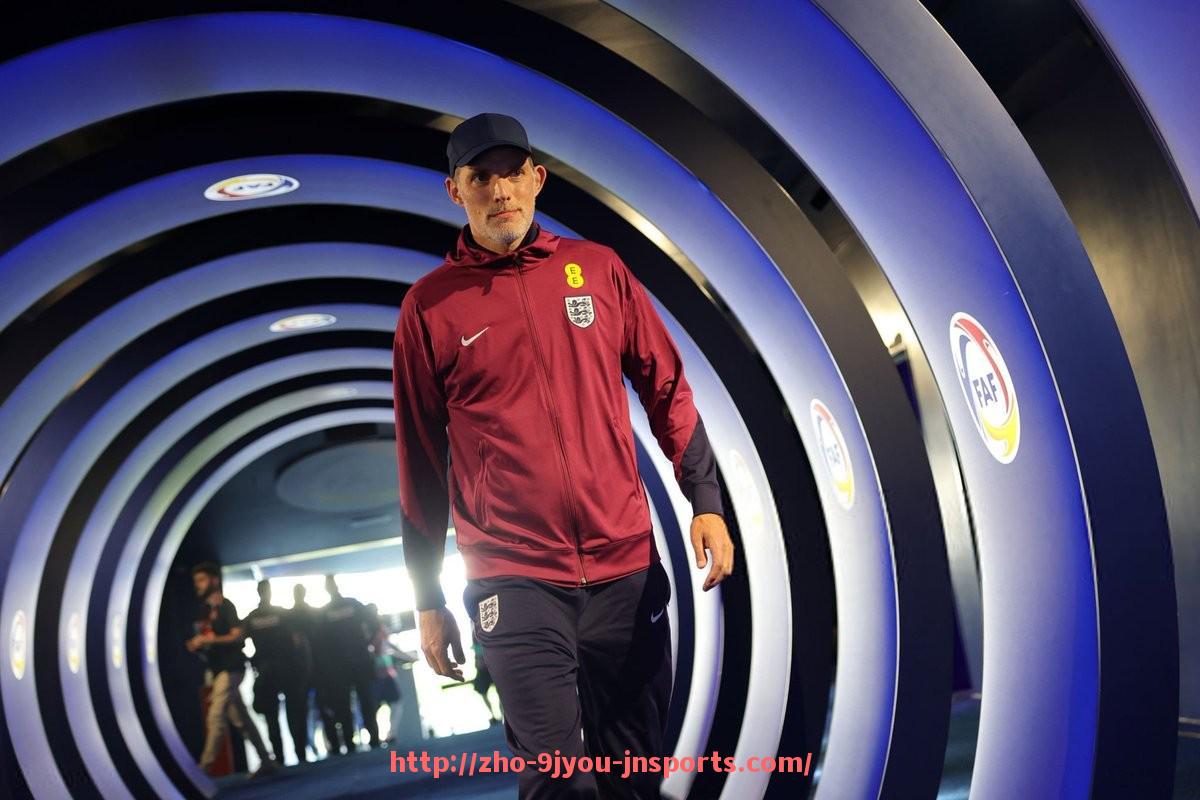 J9九游会登录入口-2004年火箭队赛程回顾及关键比赛解析